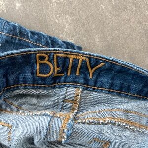 EUC Kimes, Betty, 4 x 34